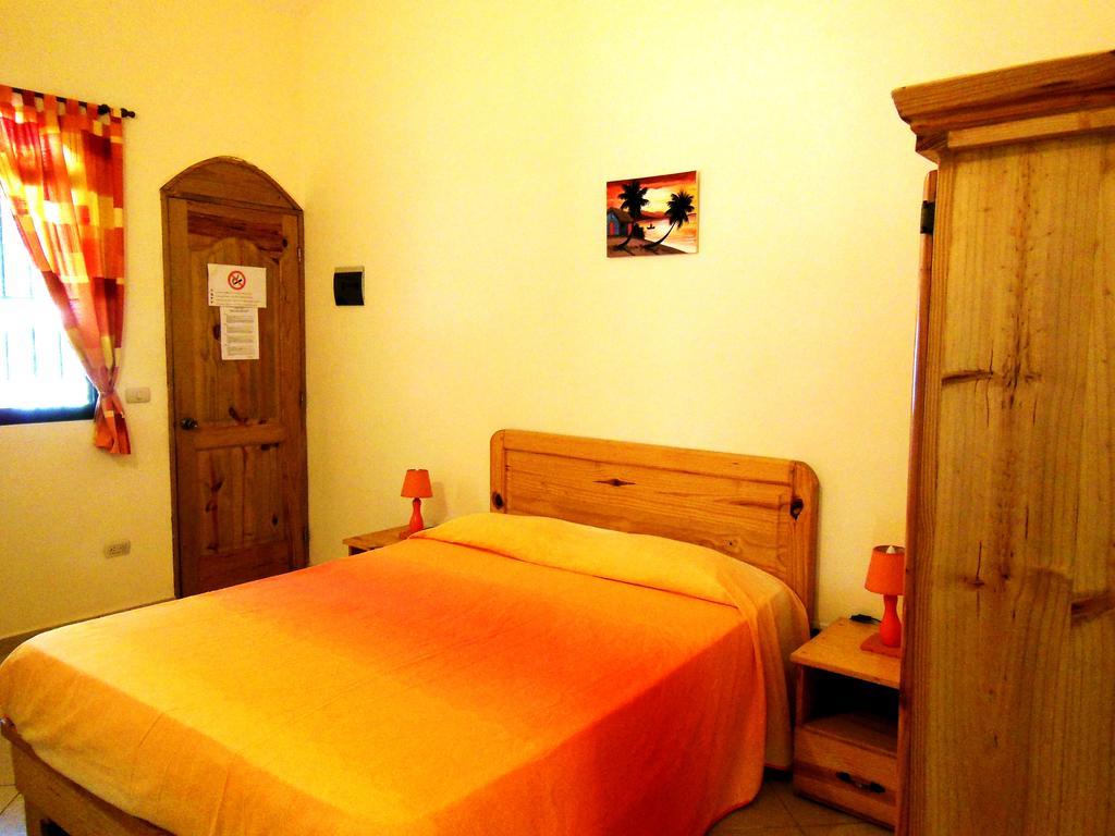 Aparthotel Casa Lily & Coco Las Terrenas Zimmer foto